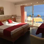 Casa de hóspedes Garni Morettina 3*