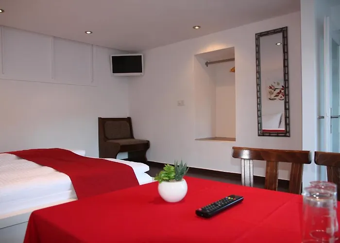 Garni Morettina 3* Brissago